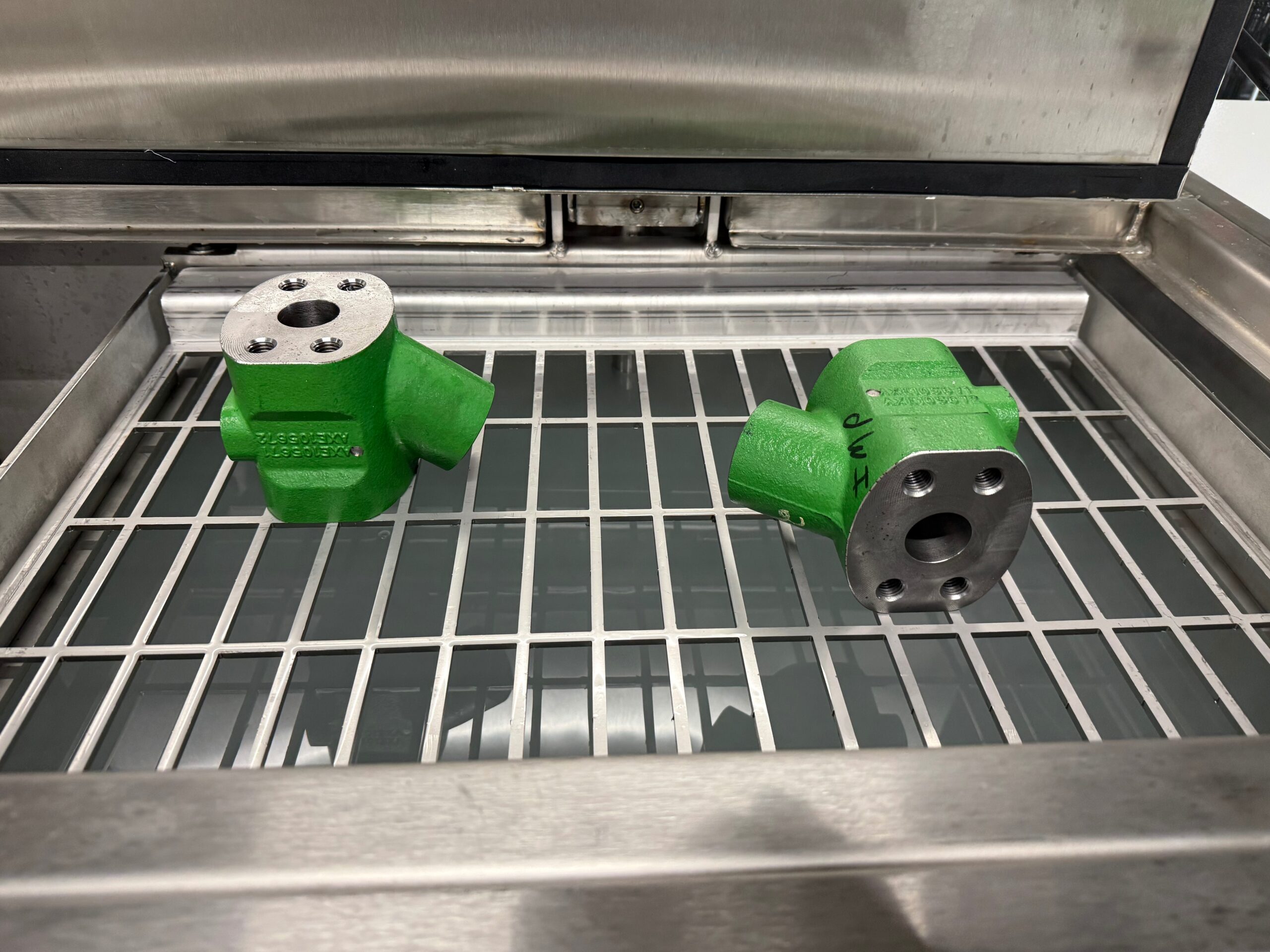 Magido U-700 Ultrasonic Immersion Parts Washer - Image 3