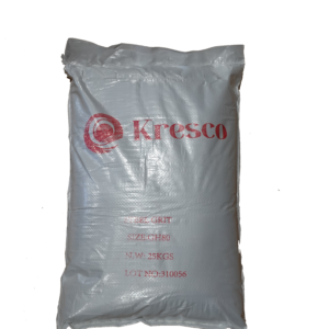 White woven 25 kg bag of Kresco GH80 steel grit with lot number